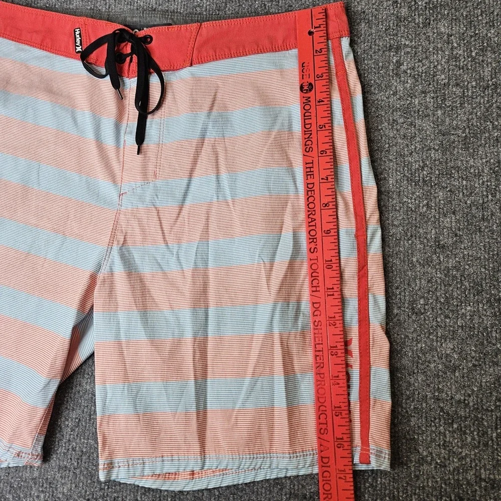 Hurley Mens Boardshorts Size 30 Patriotic Stripe 7 In Inseam Surf Beach Swim - Picture 5 of 7